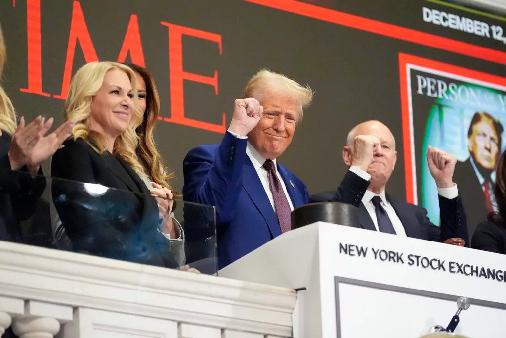WATCH LIVE: Trump speaks at Mar-a-Lago
