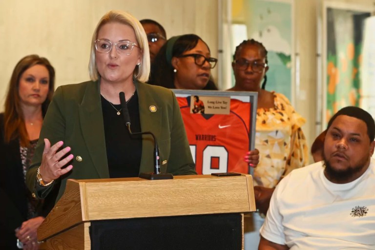 Florida lawmaker says switch to GOP came after Israel debate with fellow Democrat