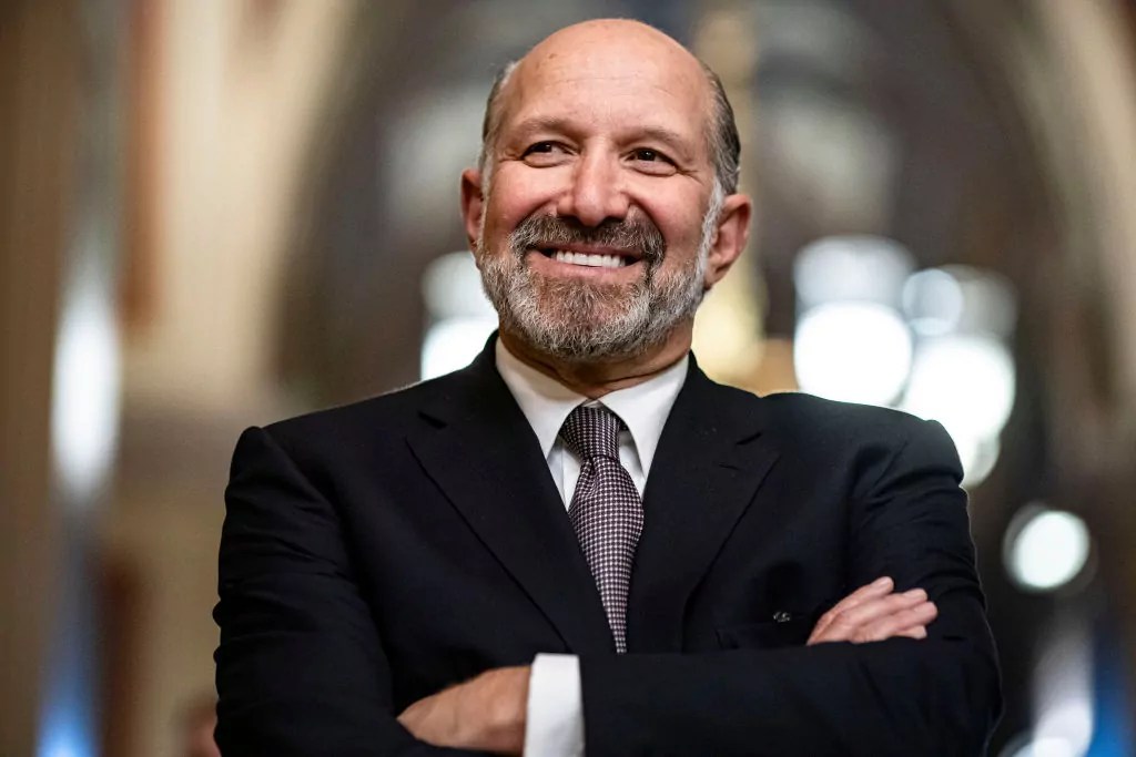 Howard Lutnick says Elon Musk committed to cut $1 trillion