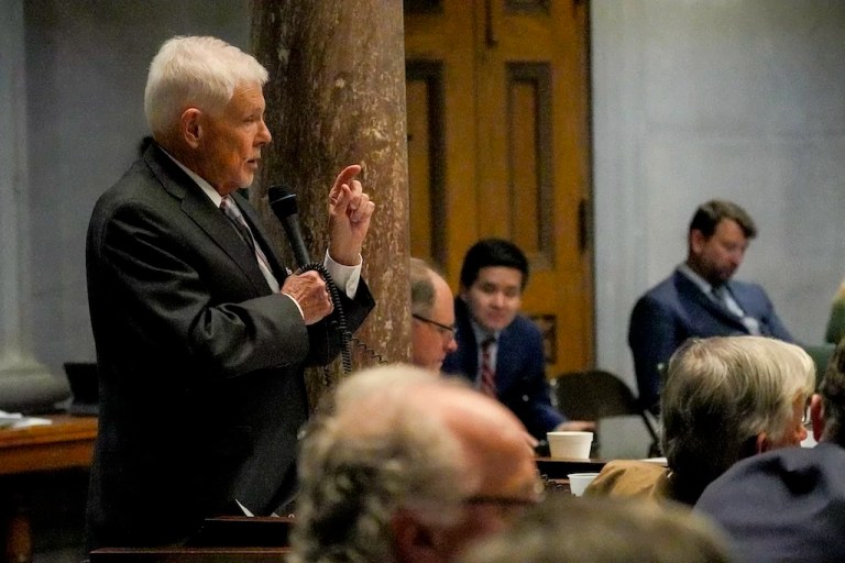Tennessee state Sen. Ken Yager faces DUI, hit-and-run charges after Georgia arrest