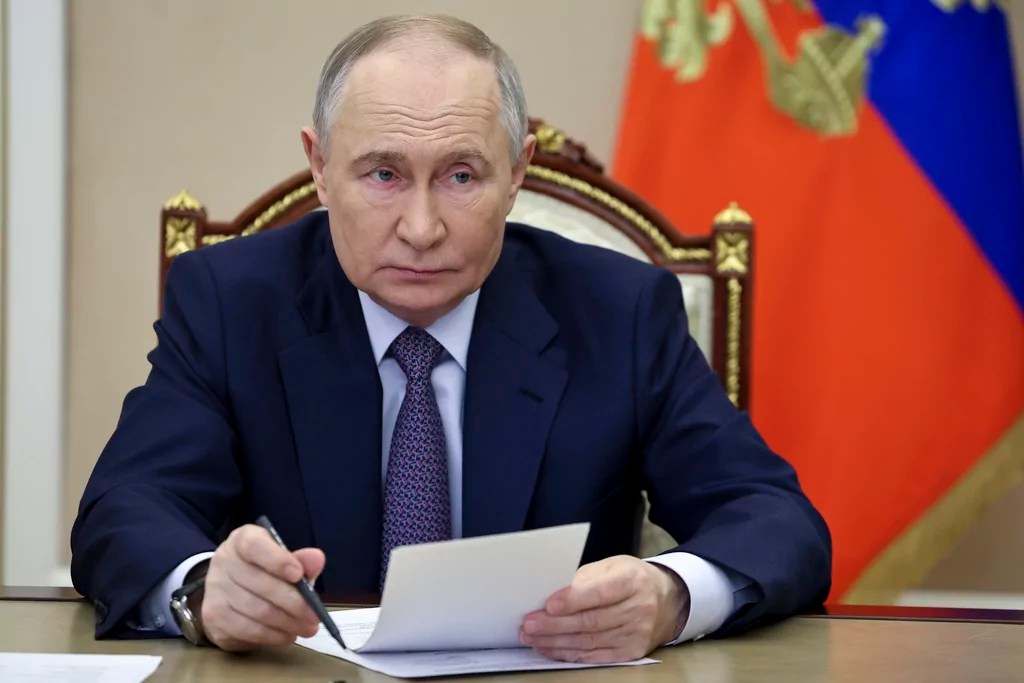 Trump says he will meet with Putin ‘soon’