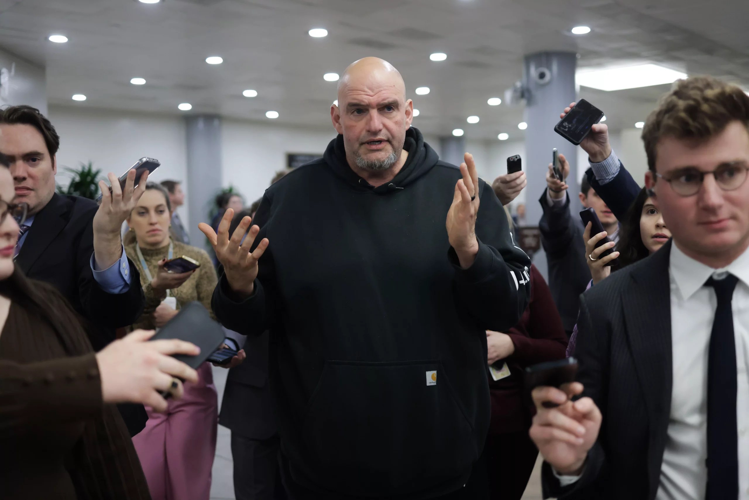 Fetterman to become first Democratic senator to meet with Trump at Mar-a-Lago: ‘It’s reasonable’