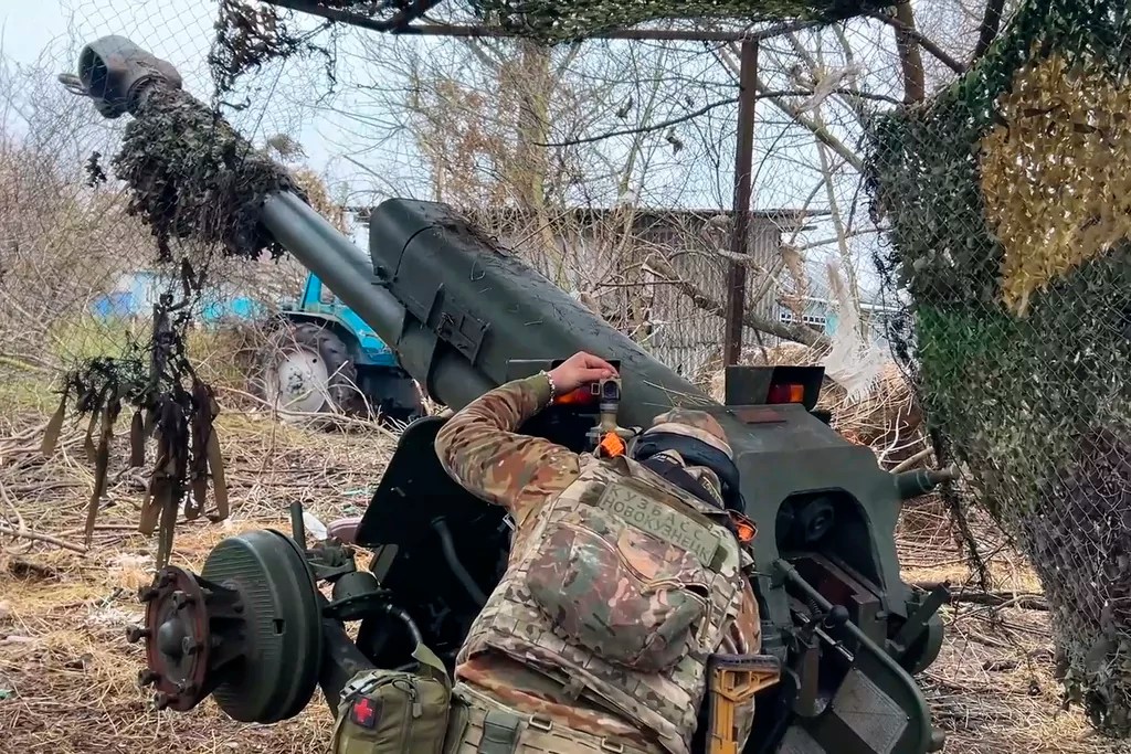 North Korean soldiers unwilling to defect after capture in Ukraine