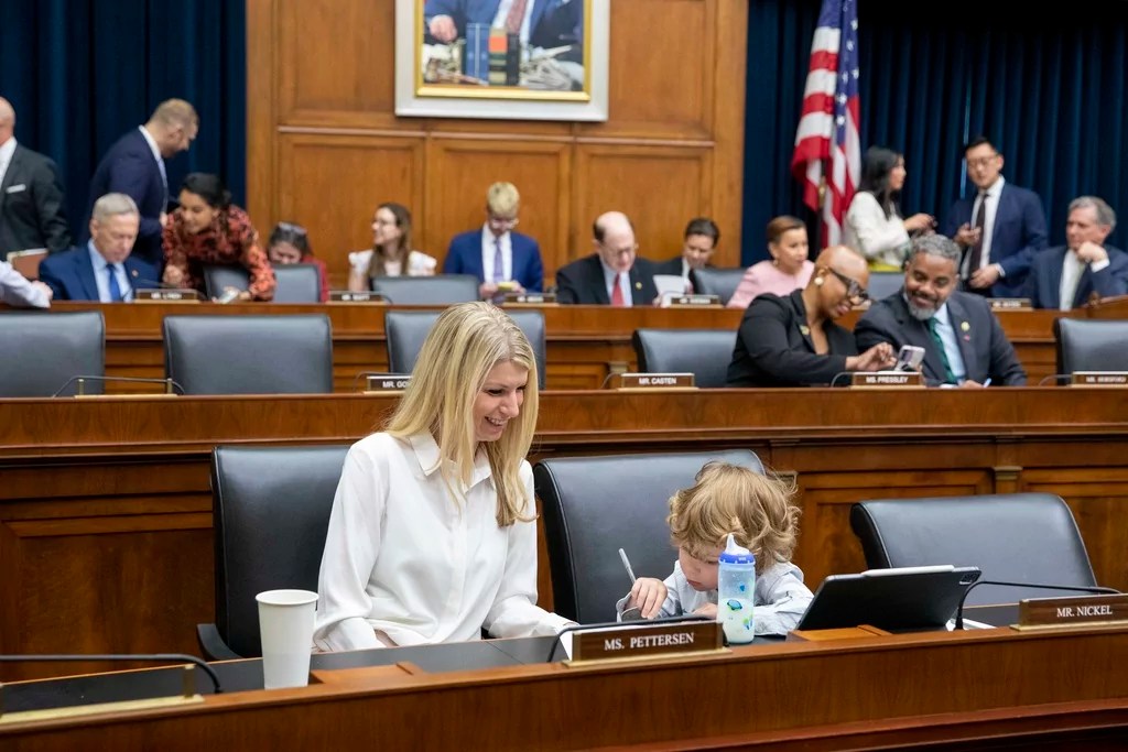 Dramatic House budget vote exposes attendance problems