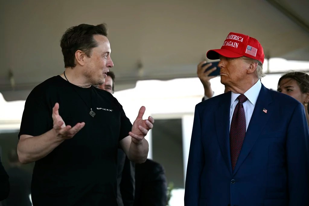 Musk pitches Starlink for FAA use over ‘dire’ state of air traffic control