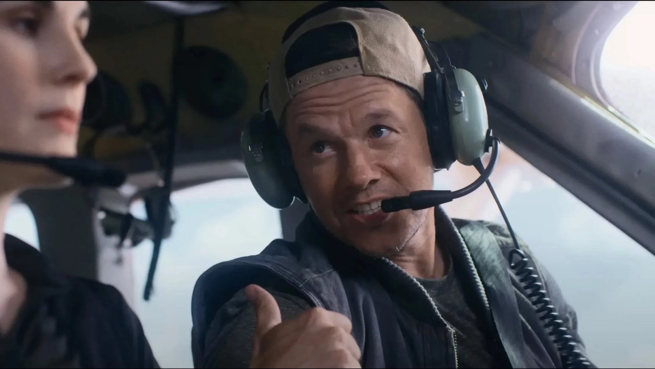 Mel Gibson’s Flight Risk is a thrilling ride