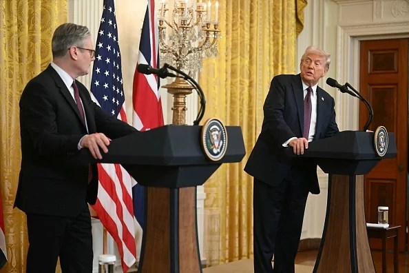 Trump undermines Ukraine deal by equivocating on British backstop