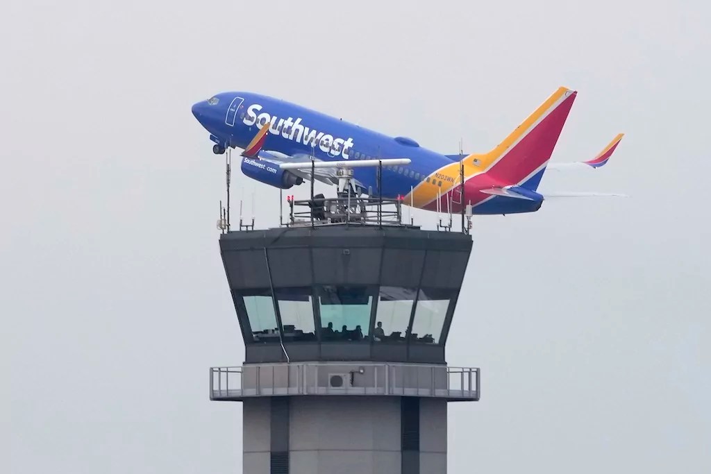 Musk asks retired air traffic controllers to come back to work to address shortage