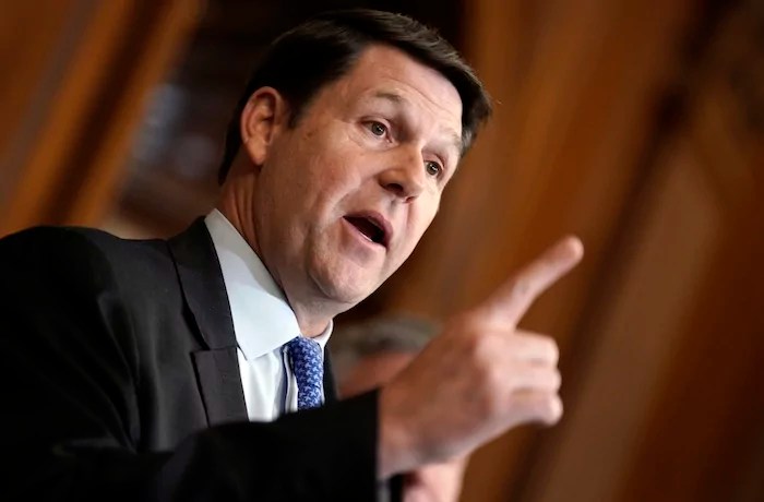 GOP moves step closer to major tax overhaul as panel passes budget resolution