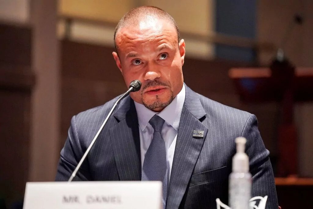 Dan Bongino gets emotional following announcement he’ll become FBI deputy director