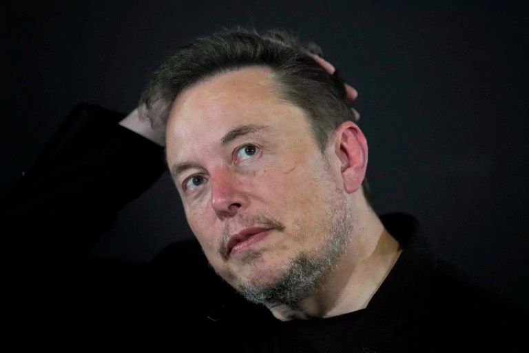 Musk eyes connection between Britain’s grooming gangs and censorship
