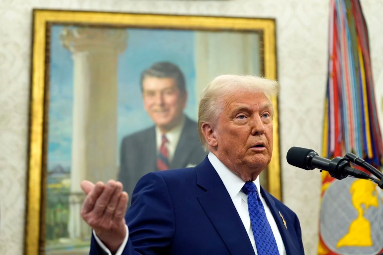 Trump teases meetings with Putin during Gabbard swearing-in ceremony