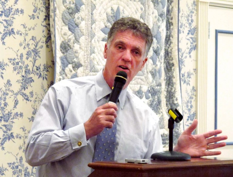 Former Congressman Dave Weldon addresses a small crowd in the Villages, Florida, Thursday, May 31, 2012.