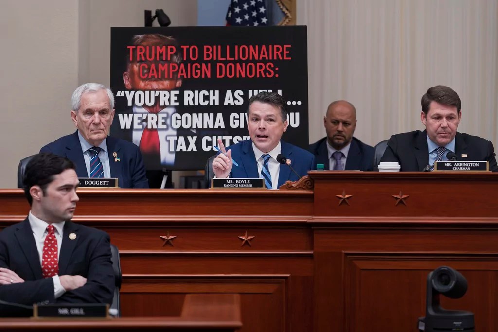 House GOP moves to impeach judge over Tren de Aragua deportation flights pause