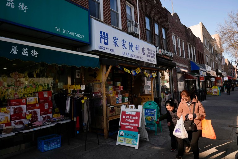 Open borders rob legal immigrants of the American dream