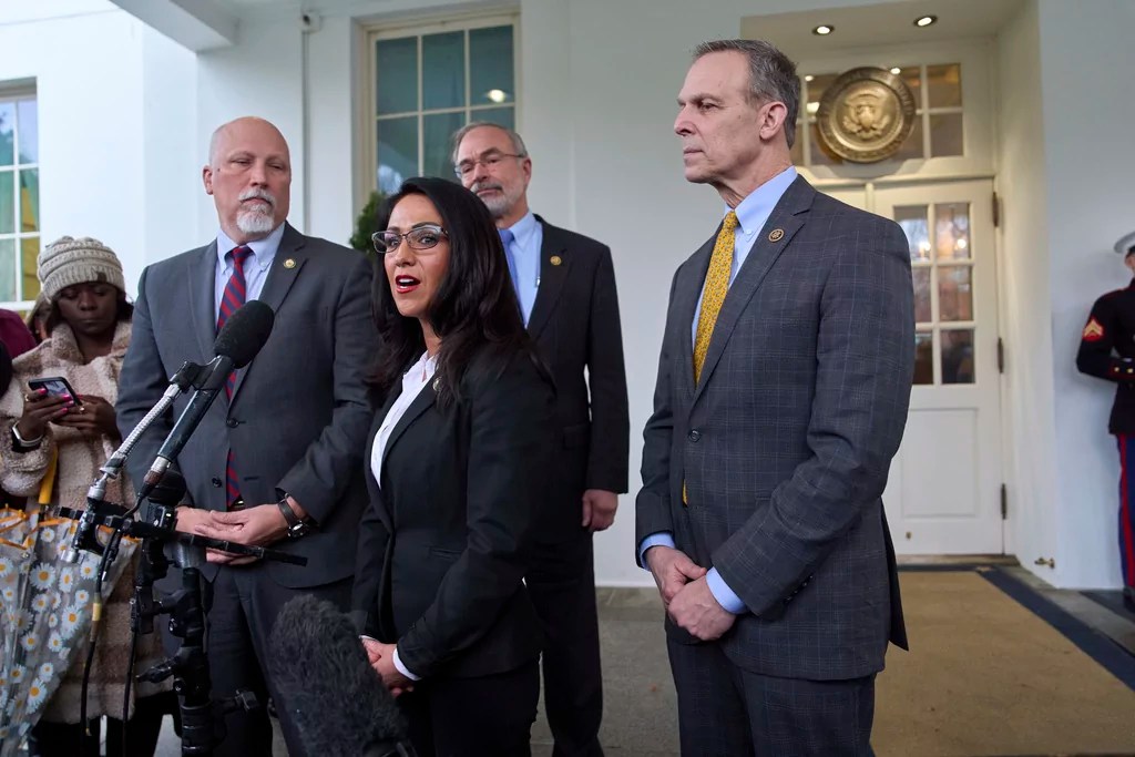 Trump leans on House rebels to support no-frills funding extension as Democrats balk