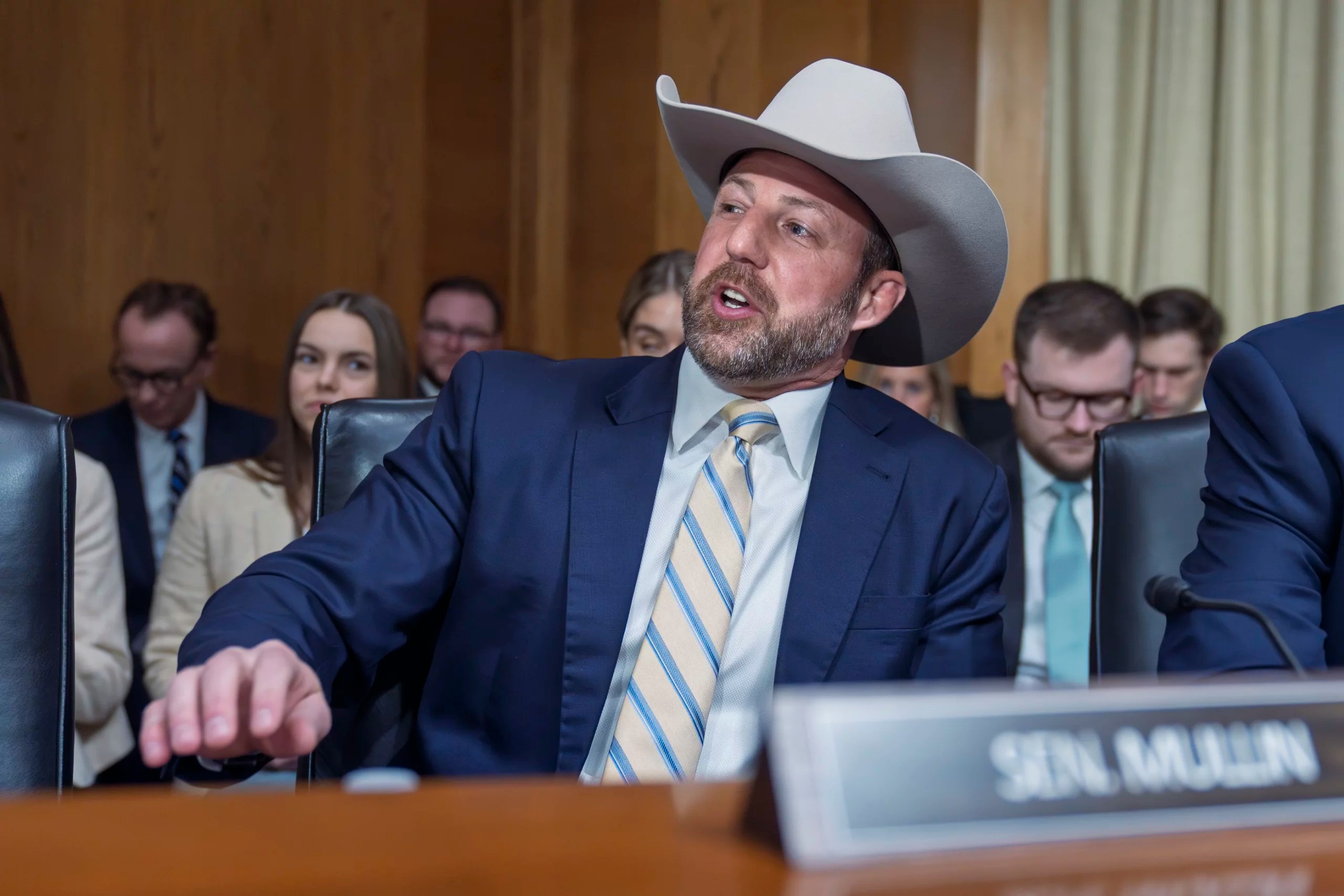 Markwayne Mullin says Trump wants ‘two-way street’ partnership with Canada