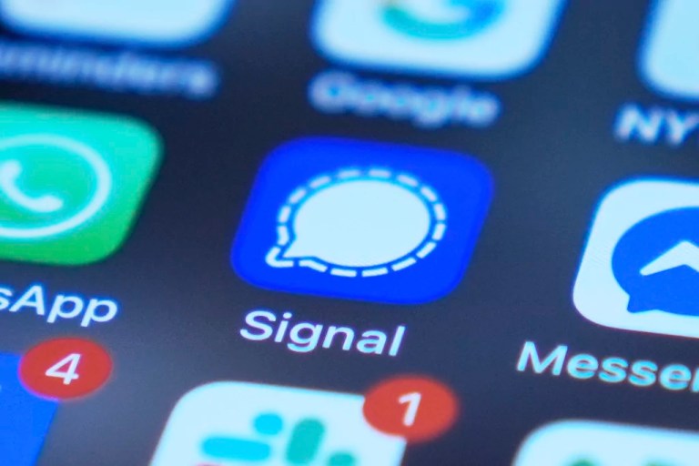 Signal app on a smartphone is seen on a mobile device screen Tuesday, March 25, 2025, in Chicago.