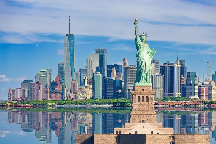 Leavitt slams ‘low-level’ French politician suggesting the return of Statue of Liberty: ‘You’d be speaking German’