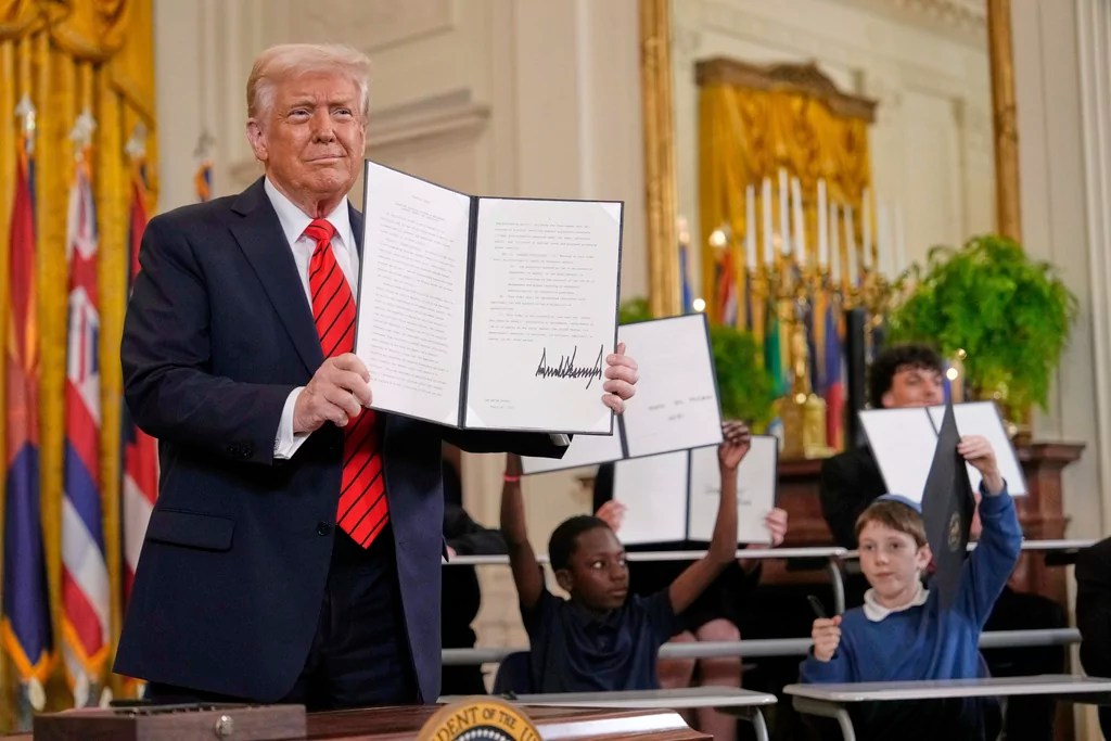 Trump’s pledge to shut down the Education Department becomes official