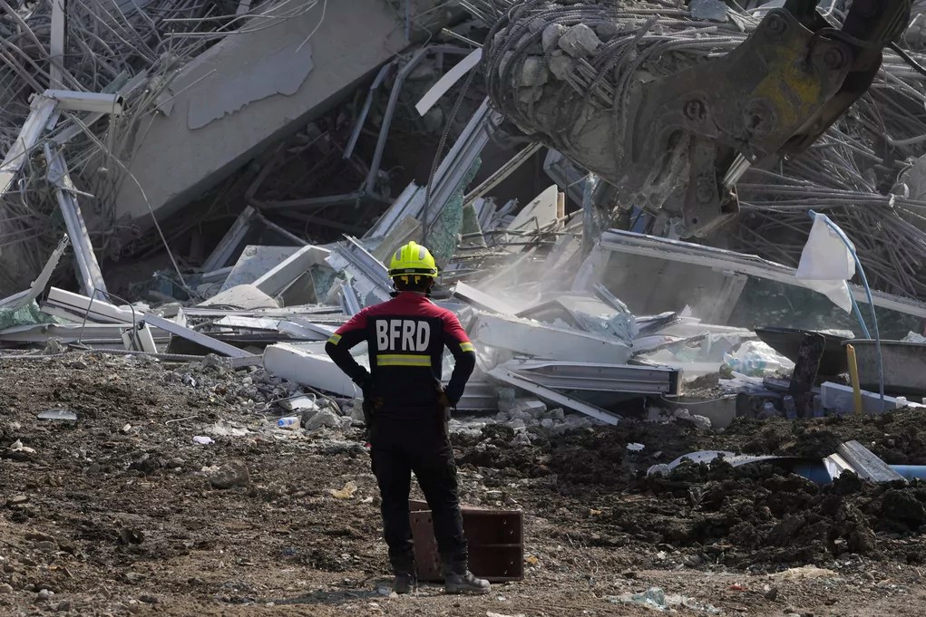 Myanmar’s earthquake death toll jumps to 1,644 as more bodies are recovered from the rubble
