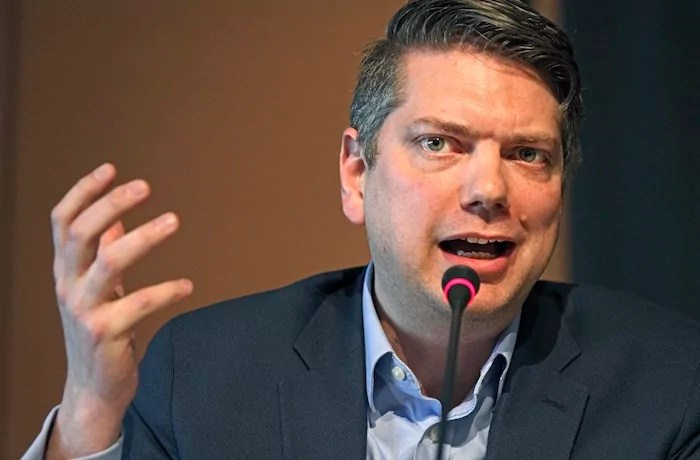 Begich introduces bill to establish strategic bitcoin reserve
