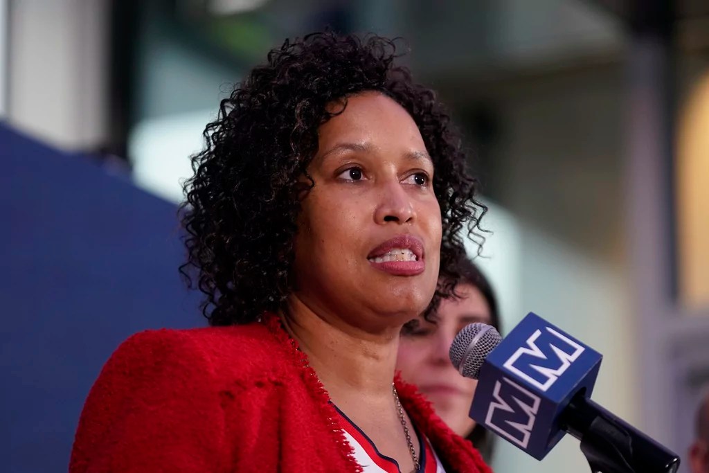 Stopgap funding bill would cut DC budget by $1 billion