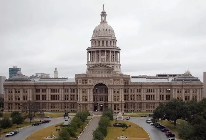 Texas state legislature meets for 8.8 seconds in first Saturday session