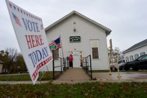 500,000 early ballots cast in Wisconsin Supreme Court race