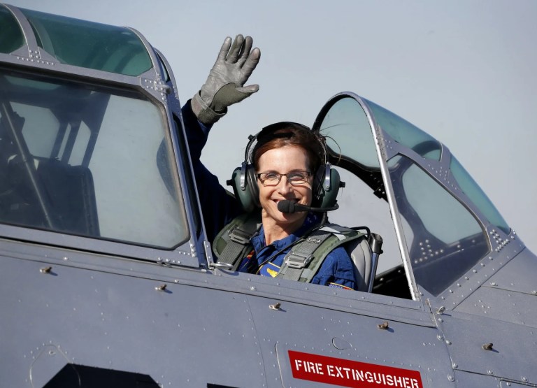 US Air Force issues new guidance and policies for pregnant pilots