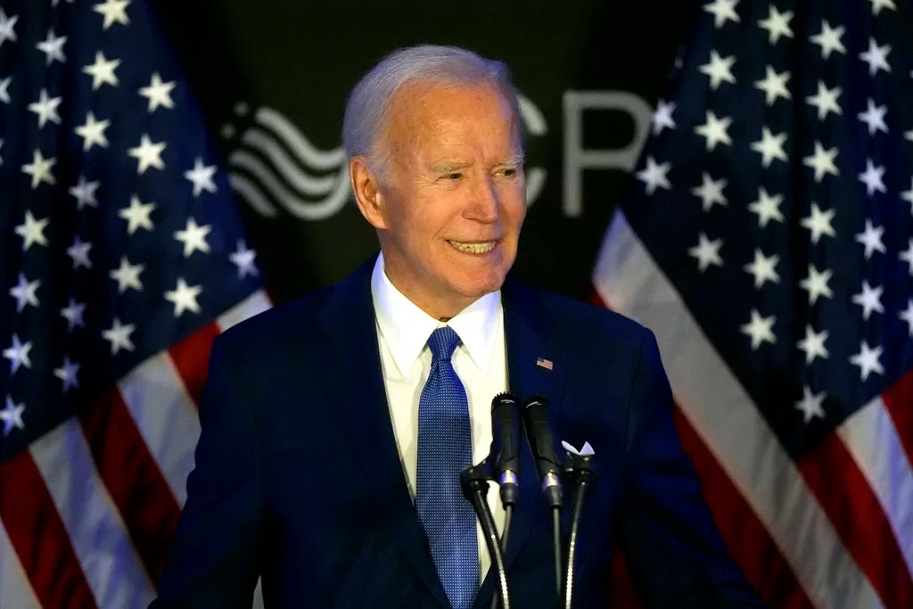 Biden smuggled into Harvard for secret study group