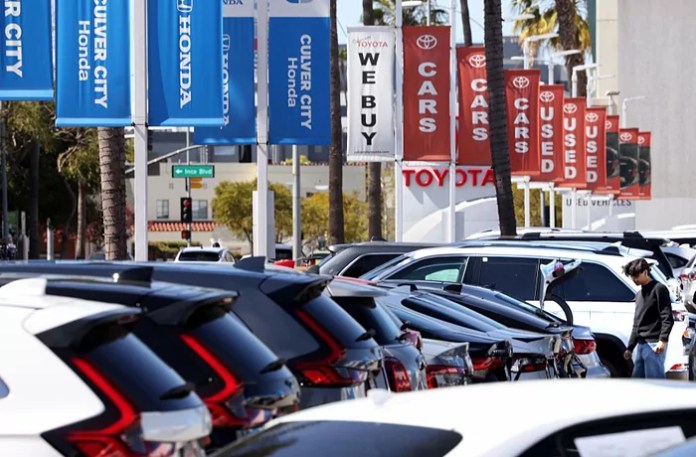 Trump tariff push comes with proposal to make car loan payments tax-deductible