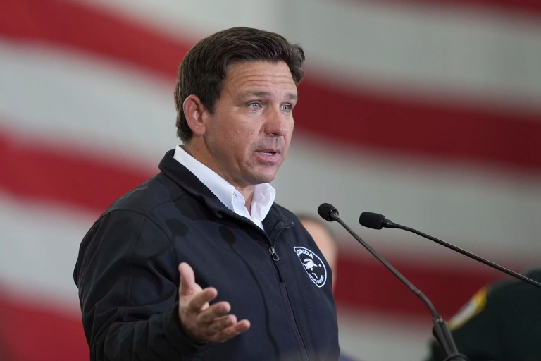 DeSantis highlights ‘Operation Tidal Wave’ and deporting illegal immigrants in Florida