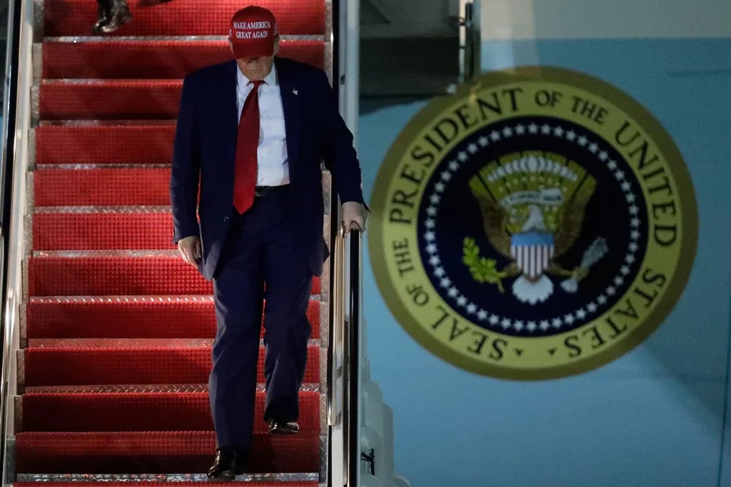 Trump’s 100-day executive blitz shifts to land mines ahead