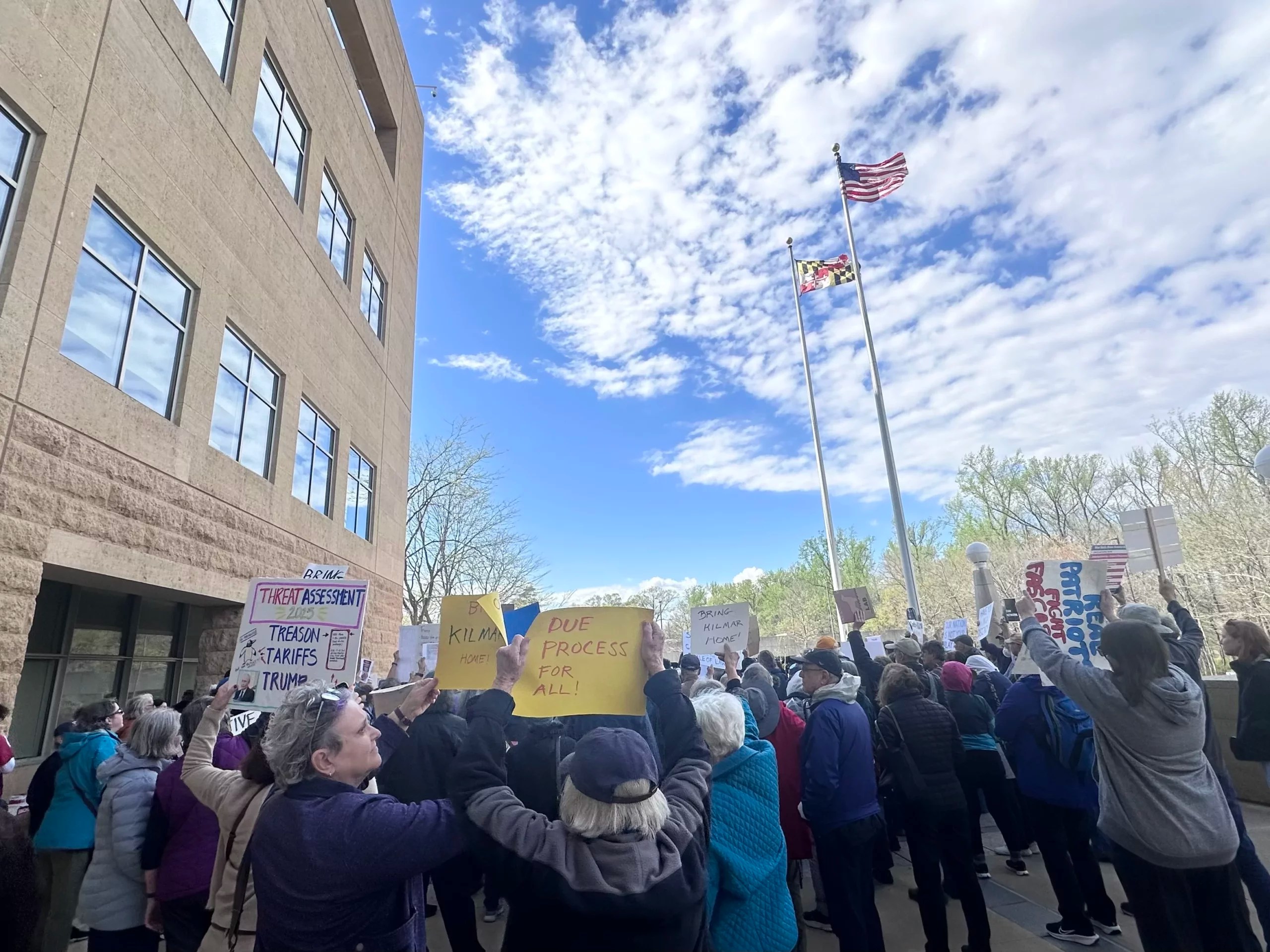 Protesters appear outside a federal courthouse in Greenbelt, Maryland, in support of Abrego Garcia, April 15, 2025. (Washington Examiner)