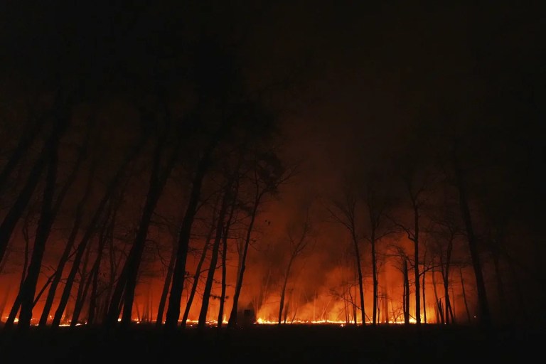 New Jersey wildfire burns more than 8,500 acres as thousands are evacuated