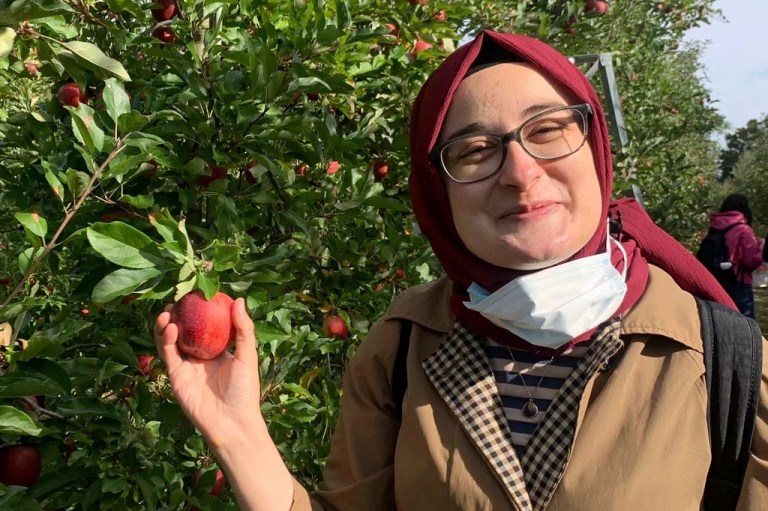 Judge gives Trump administration deadline to transfer detained anti-Israel student to Vermont
