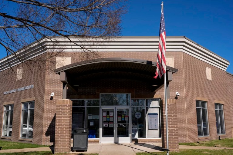 Judge hits DOGE with new limits on access to Social Security records