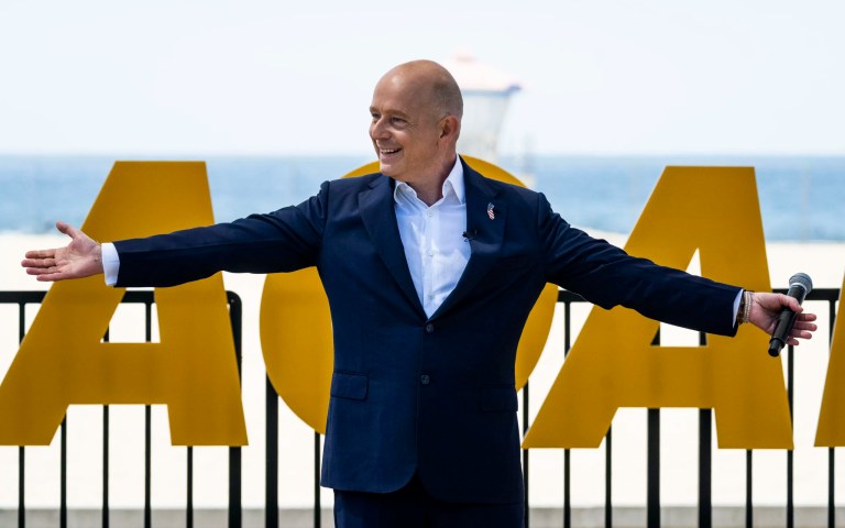 Steve Hilton seeks to end California’s ‘one-party rule’ in governor’s mansion