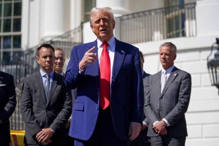 White House renews promise to defend Christianity in US during Holy Week