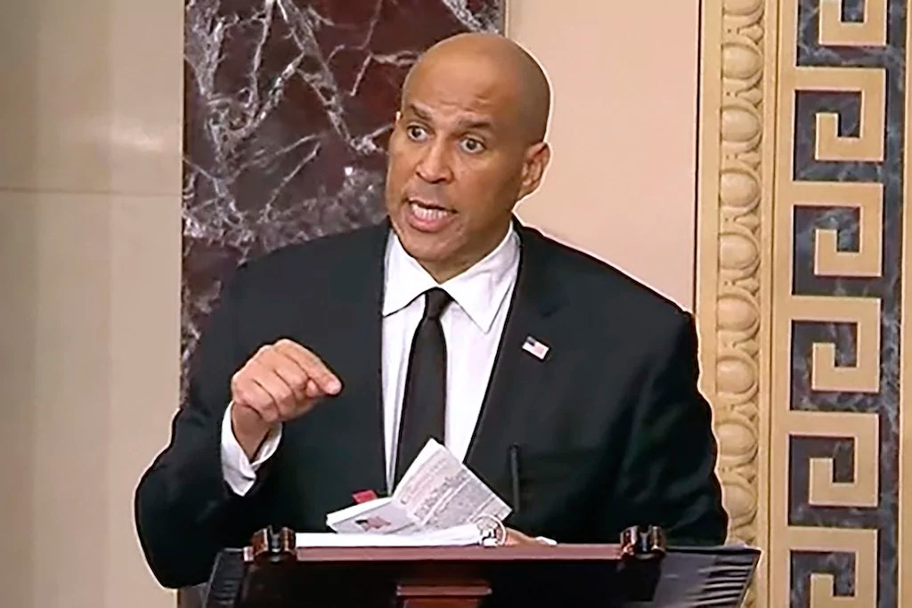 Booker aide arrested for allegedly carrying a gun as senator began hourslong speech