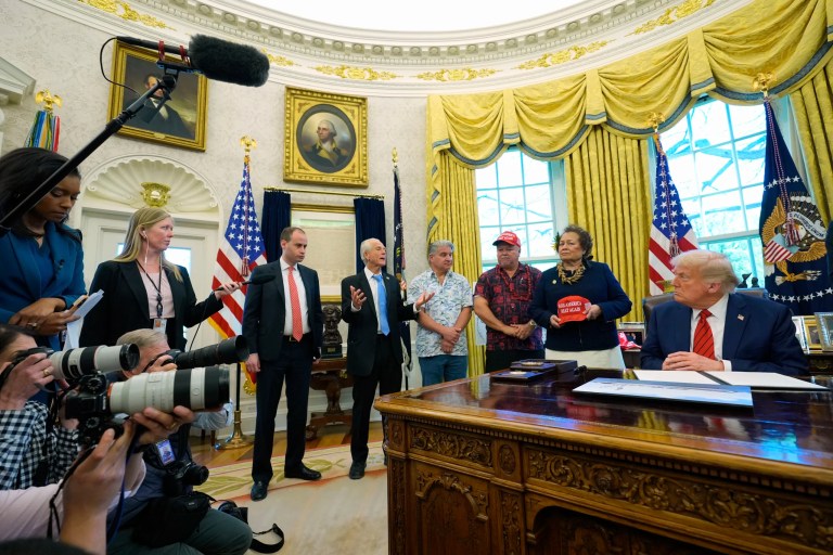 With Republicans like these, who needs Bernie Sanders?