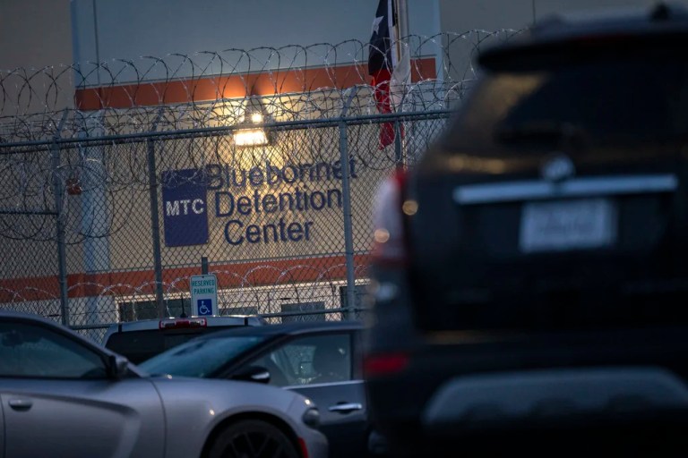 DOJ renews Supreme Court deportation bid after detainees ‘threatened’ ICE