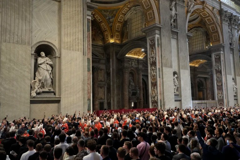 Cardinals celebrate final Mass before conclave to elect 267th pope begins