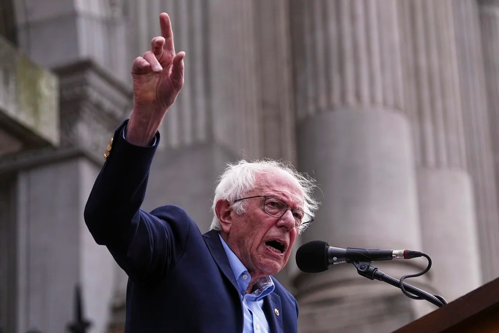 Bernie Sanders backs idea that Democratic Party poses threat to democracy