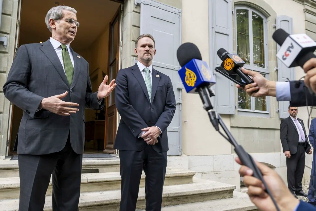 De minimis tariffs of low-value packages reduced to 54% after US-China talks