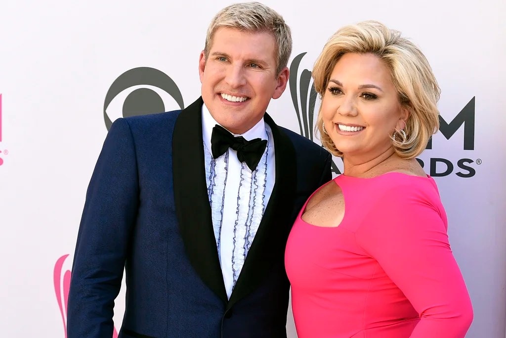 Trump to pardon reality TV stars Todd and Julie Chrisley as his clemency acts draw scrutiny