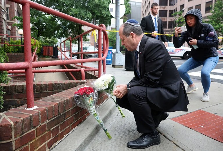 Politicians and diplomats lament deaths of two Israeli Embassy staffers