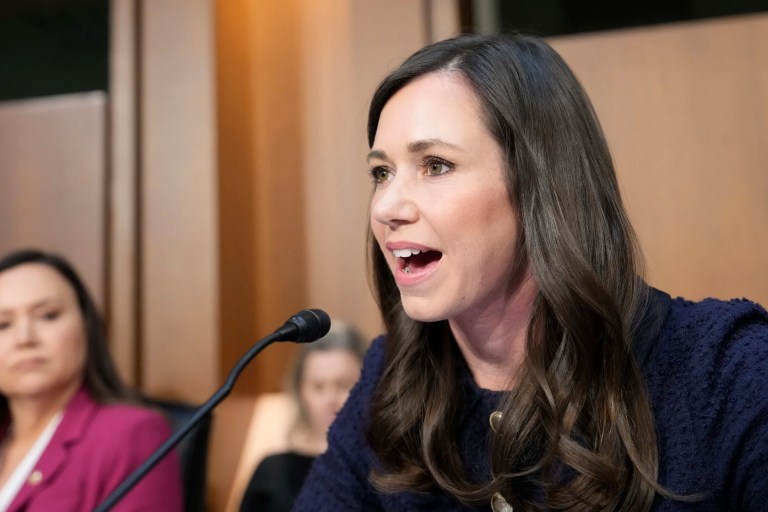 Britt tells Jeffries that Democrats are not ‘above the law’ over ICE protest