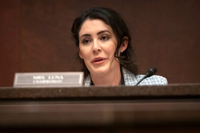 Anna Paulina Luna to force House vote on congressional stock trading ban